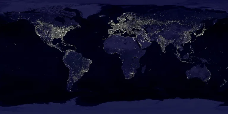 Le luci delle città terrestri viste dai satelliti